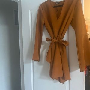 Boohoo burnt orange romper sz 10